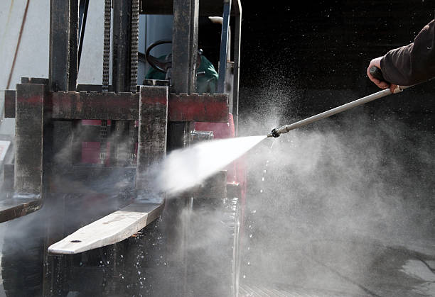 Best Best Pressure Washing Companies  in Amsterdam, NY